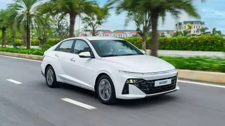So sánh Skoda Slavia và Hyundai Accent - Giá Xe 24H