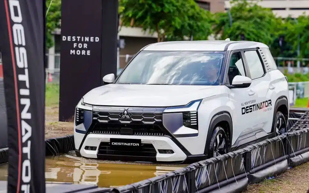 Lộ trang bị 2 bản Mitsubishi Destinator cho Việt Nam: Khác tiện nghi, ADAS từ bản rẻ nhất, giá hơn 700 triệu đồng như dự kiến sẽ dễ 'hot' - Giá Xe 24H mitsubishi - Giá Xe 24H