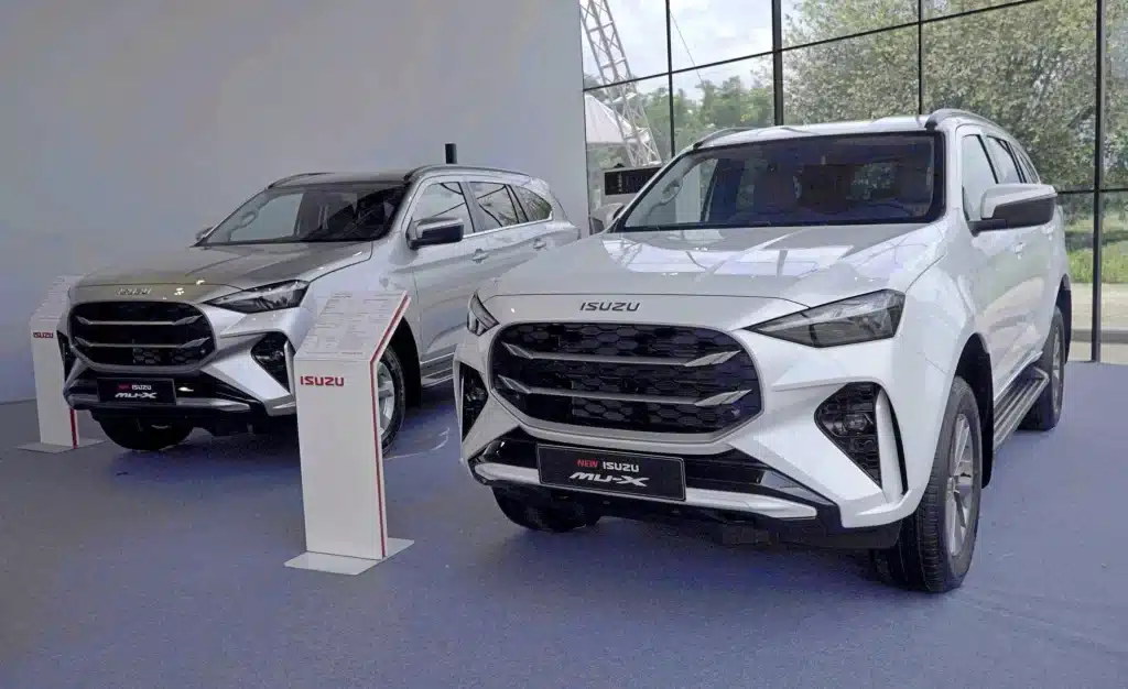 10 mẫu ô tô bán ít nhất tháng 10 tại Việt Nam - Giá Xe 24H