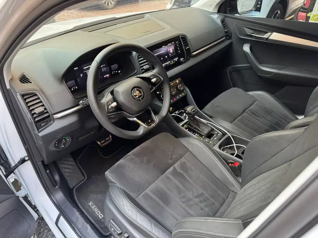 Skoda Karoq - Giá Xe 24H Skoda Karoq - Giá Xe 24H