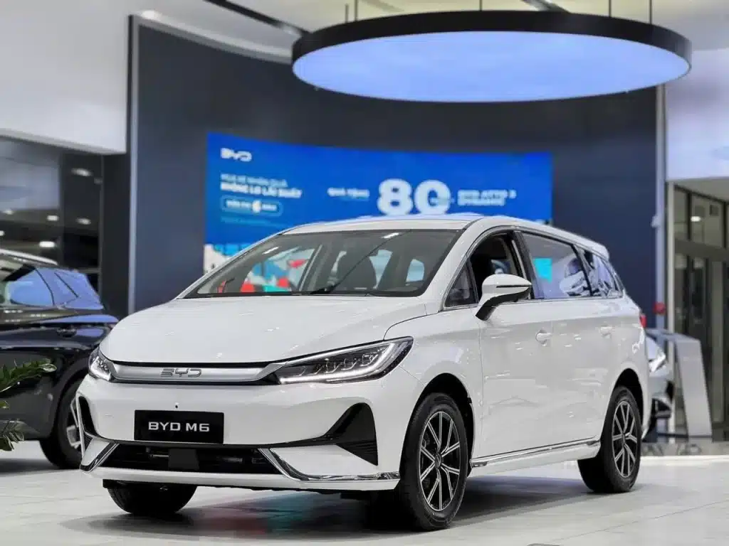 xe byd m6 của nước nào sản xuất - Giá Xe 24H