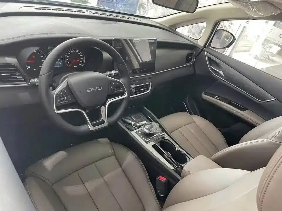 BYD M6 mấy chỗ? Liệu có phải lựa chọn phù hợp? - Giá Xe 24H BYD M6 mấy chỗ - Giá Xe 24H