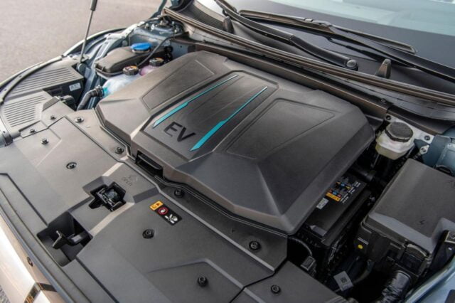 Thông số kỹ thuật Hyundai IONIQ 5 2026: Chi tiết và Đánh giá "Siêu phẩm" xe điện mới nhất - Giá Xe 24H Thông số kỹ thuật Hyundai IONIQ 5 2026
