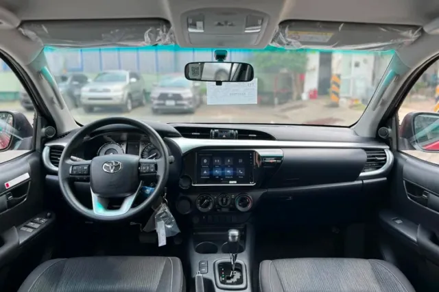 Thông Số Kỹ Thuật Toyota Hilux
