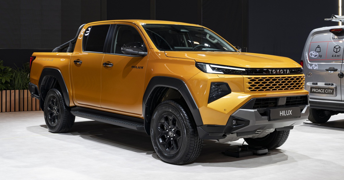 Thông Số Kỹ Thuật Toyota Hilux 2026: Từ Kích Thước Đến Hiệu Suất