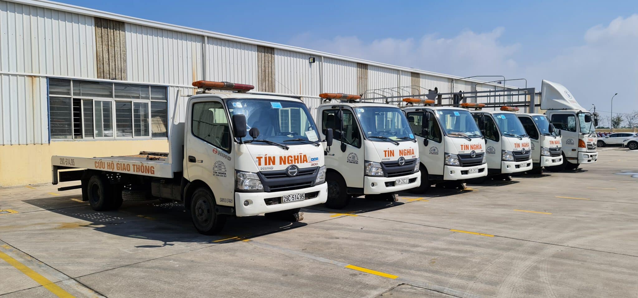 Lịch nghỉ Tết Nguyên đán và tạm ngưng giao nhận xe của các đơn vị vận tải ô tô tại Việt Nam - Giá Xe 24H lịch nghỉ tết nguyên đán và tạm ngưng giao nhận xe của các đơn vị vận tải ô tô tại việt nam - Giá Xe 24H