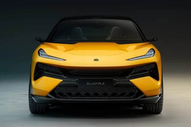So sánh Lotus Eletre với các mẫu SUV điện hạng sang khác