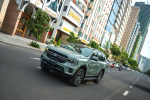 𝗙𝗢𝗥𝗗 𝗘𝗩𝗘𝗥𝗘𝗦𝗧 2026 – LINE UP SẢN PHẨM SUV FLAGSHIP CHÍNH THỨC MỞ CỌC TOÀN QUỐC