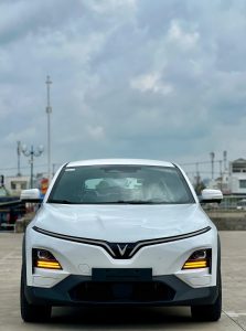 Vinfast VF6 Plus/Eco sẵn xe giao ngay