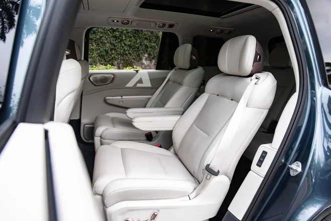 Giá Xe Lynk Co 900 2026: Giá Lăn Bánh, Thông Số, Trang Bị Và Có Nên Mua? - Giá Xe 24H lynk co 900 giá lăn bánh - Giá Xe 24H