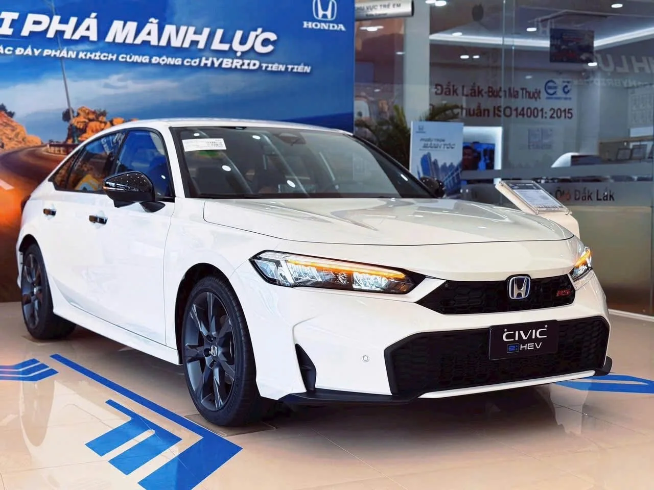 Top xe hybrid đáng mua tại Việt Nam 2026: Chọn xe nào phù hợp nhất? - Giá Xe 24H top xe hybrid đáng mua tại Việt Nam - Giá Xe 24H
