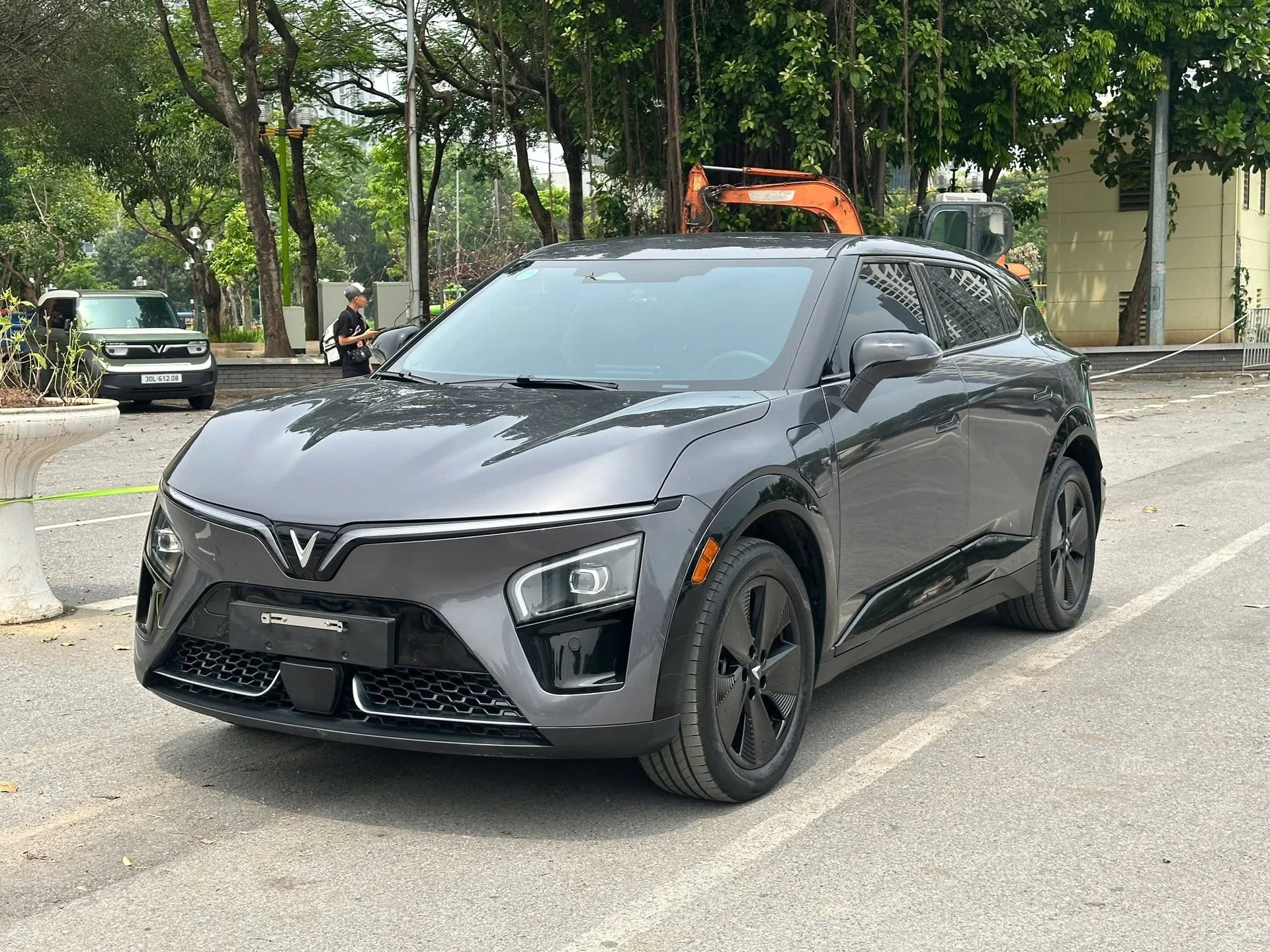 vinfast vf 7 hay xe hybrid - Giá Xe 24H