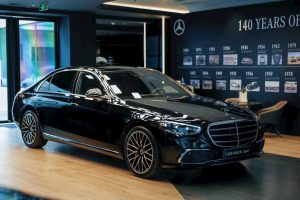 Mercedes-Benz Mercedes S 450 2025 – màu Trắng, Đen