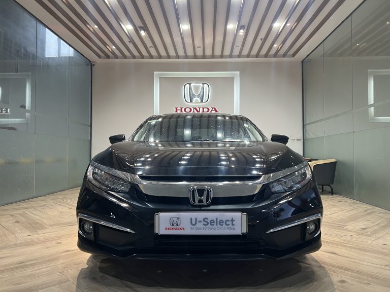 Đậm chất “Boss” đường phố: Honda Civic 2021 – Đen Huyền Bí Gen 10 đời cuối