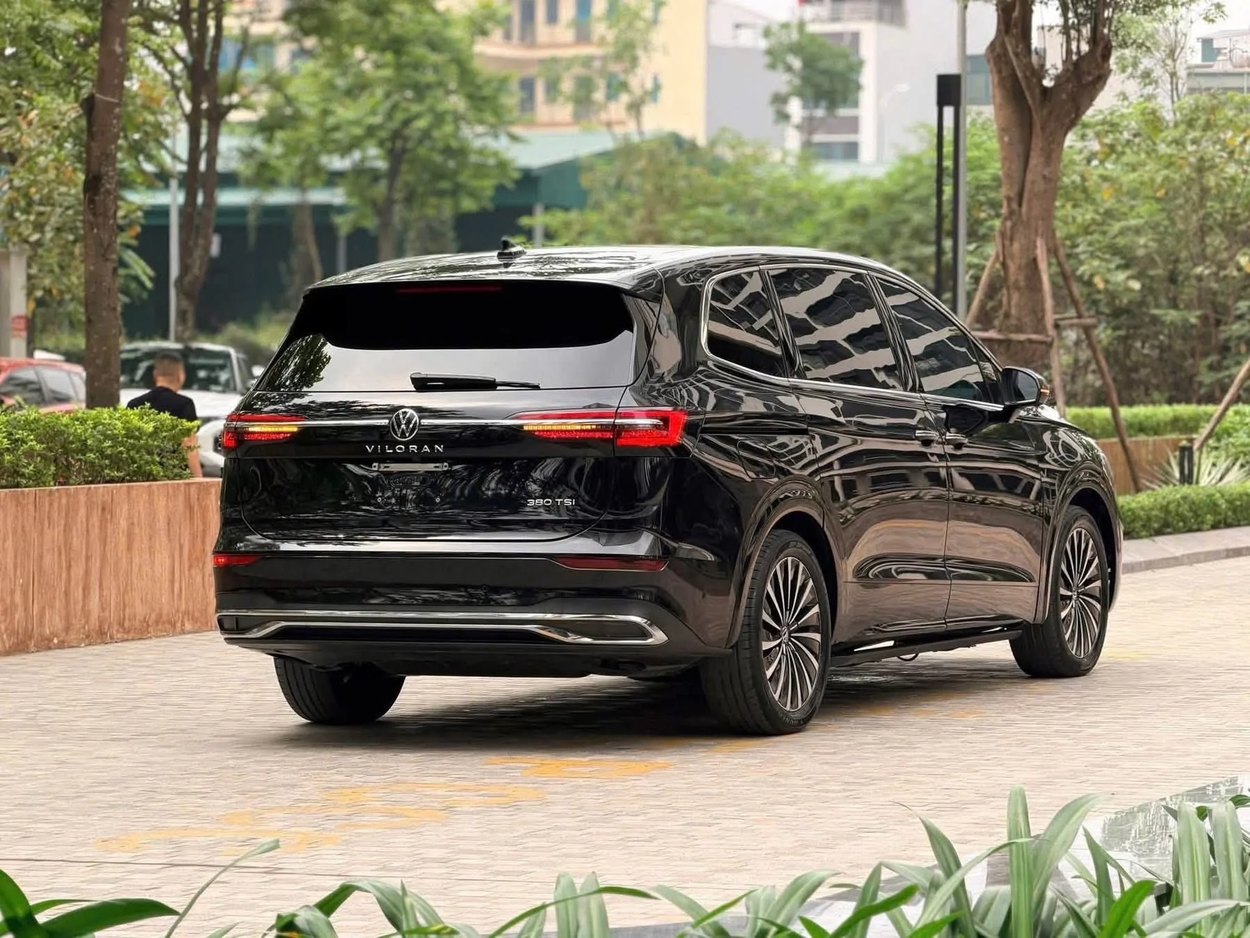 Giá xe Volkswagen Viloran Cập Nhật Mới Nhất - Giá Xe 24H Giá xe Volkswagen Viloran - Giá Xe 24H